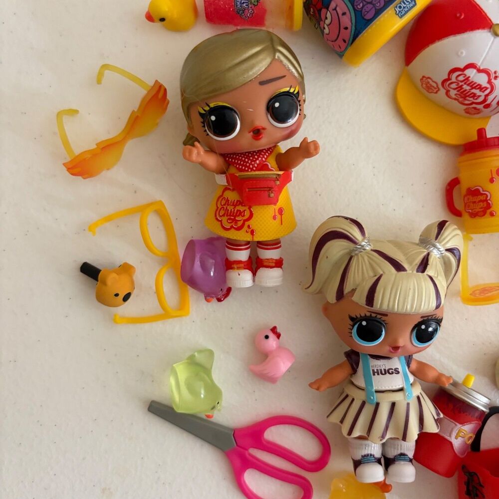 LOL Dolls Mini Sweets Food Collab Doll Lot of 4 With Accessories MGA - Picture 4 of 7